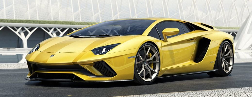 Lamborghini Zihinlere Kazınmış O Meşhur Logosunu Değiştirdi!