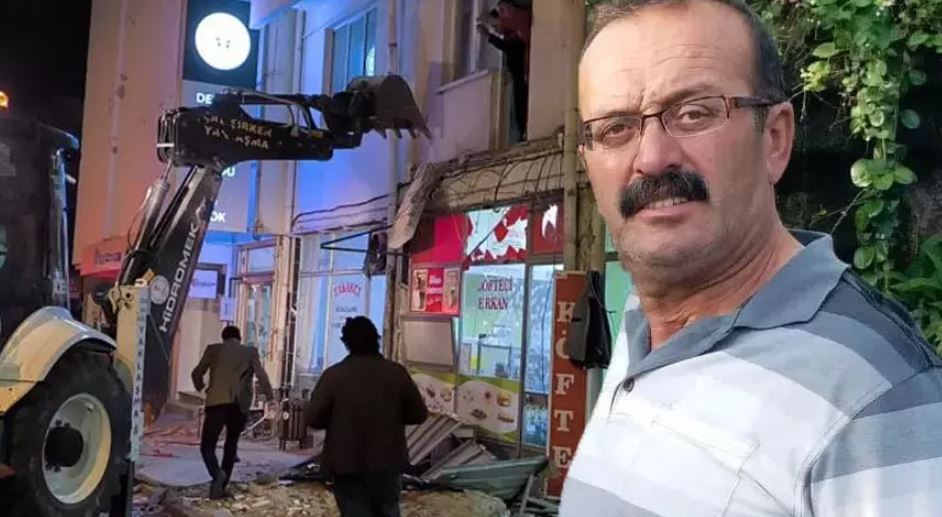 Kutlamalarda Balkon Çökmüştü! CHP'li Palaz Hayatını Kaybetti