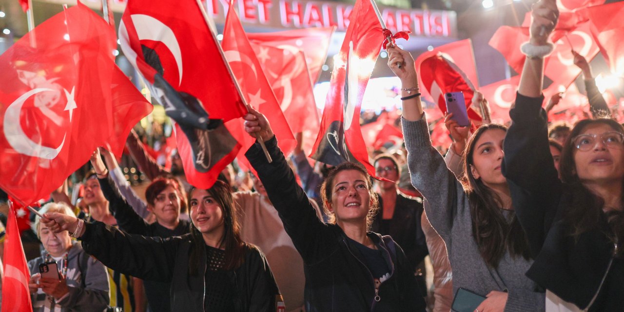 Türk Kadını Seçimlere Damga Vurdu!
