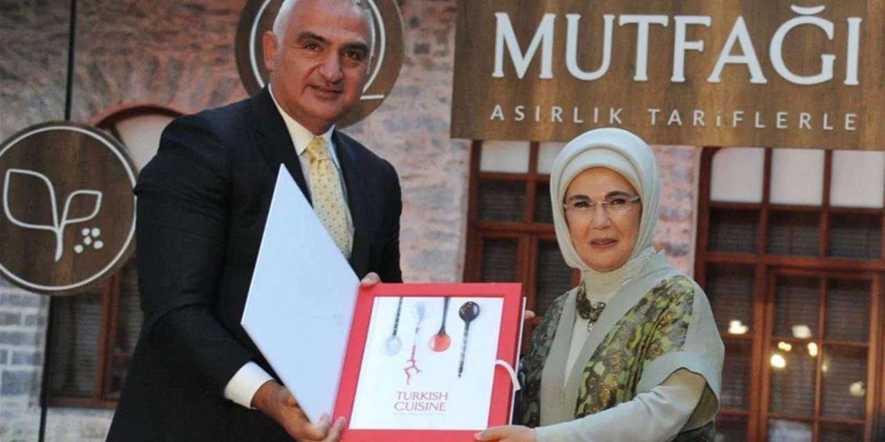 Emine Erdoğan'ın Yemek Kitabına Milyonlar Harcandı