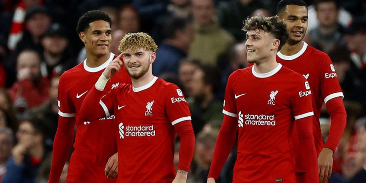 Liverpool, Premier Lig'de rekor kırdı