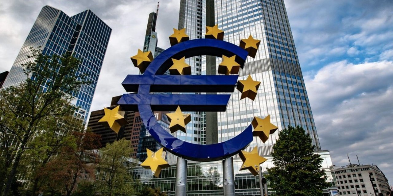 Euro Bölgesi'nde Kredi Talebi Düşüş Trendinde Devam Ediyor