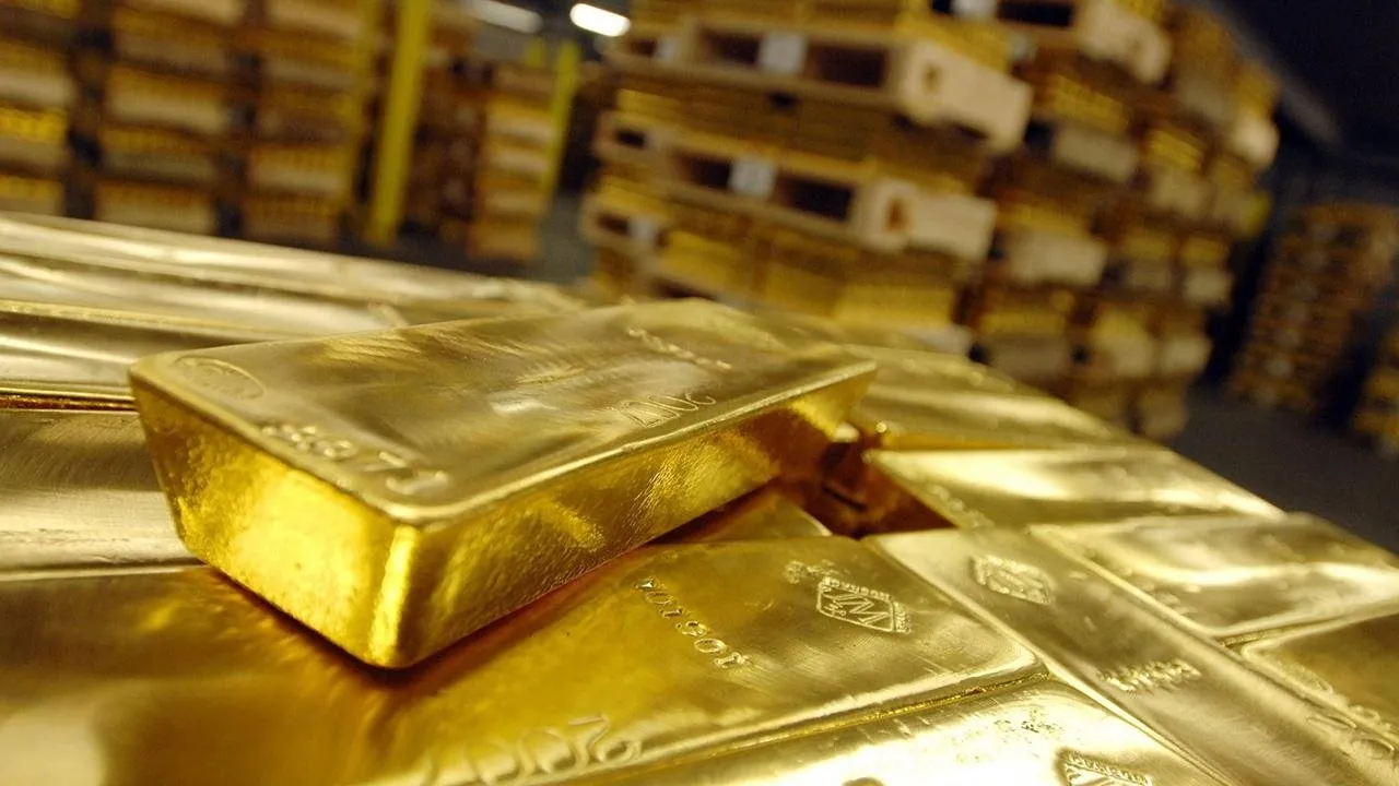 ABD'li bankacılık devinden herkesi heyecanlandıran altın tahmini: Çin'in altın merakı yüzünden bakın kaç doları görecek!