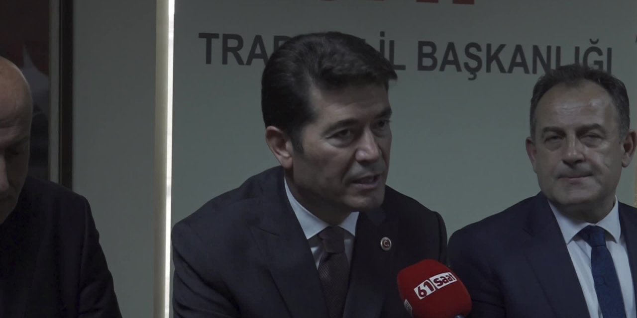 CHP'li Trabzon Ortahisar Belediye Başkanı AKP'li Cumhurbaşkanı Erdoğan'ın Resmini Kaldırdı! Nedeni Böyle Açıkladı