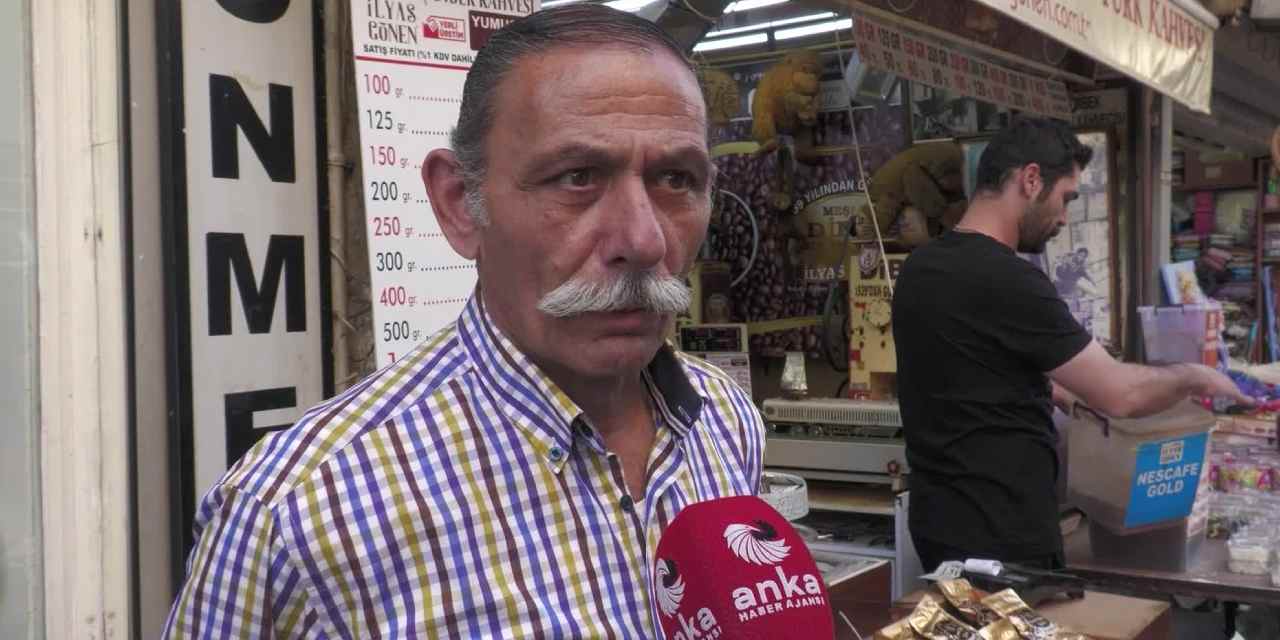 İzmir'de emekli de esnaf da dertli: 'Bu insanlar nasıl geçiniyor diye soran var mı?'