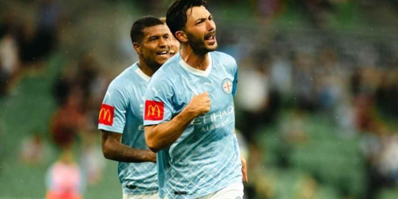 8-0'lık maçta Tolgay Arslan üç golle şov yaptı