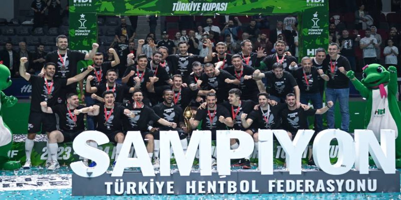 Hentbol Türkiye Kupası'nın Şampiyonu Beşiktaş!