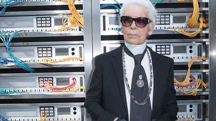 Ünlü modacı Lagerfeld yaşamını yitirdi