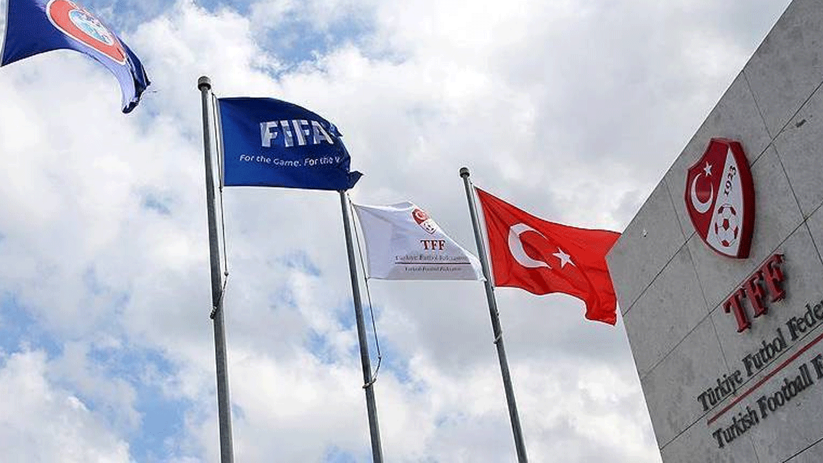 Beşiktaş ve Trabzonspor PFDK'ya sevk edildi