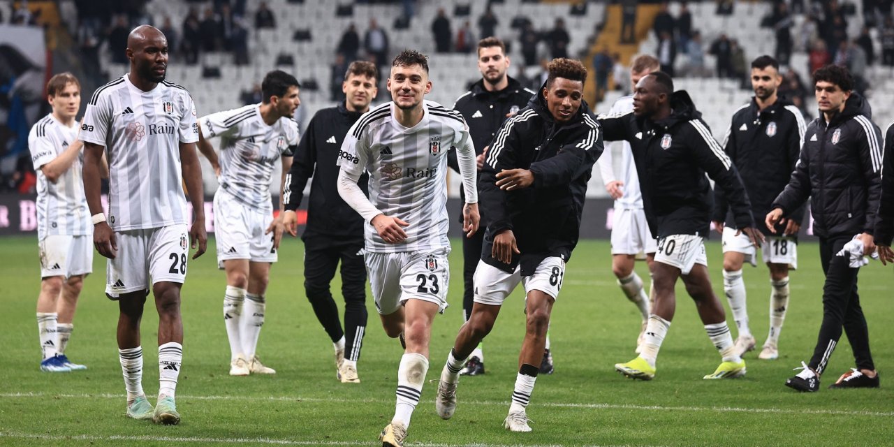 Beşiktaş'a Derbi Öncesi Kötü Haber!