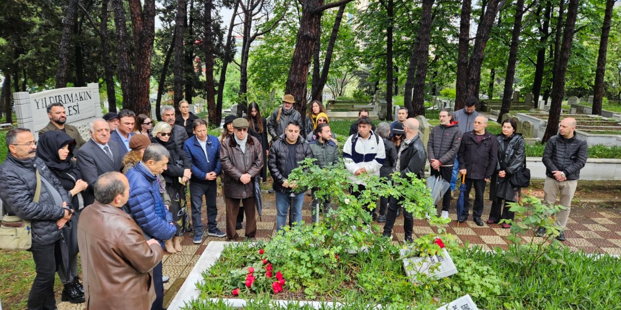 Atilla Özdemiroğlu'nun Ölüm Yıl Dönümüne Özel Anma Töreni: Sevdikleri, Sanat Dünyasından Değerli İsimler Bir Araya Geldi