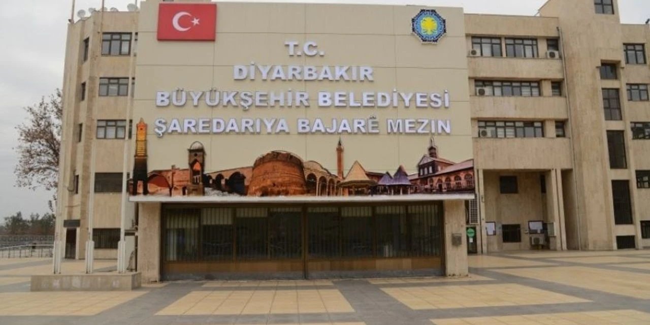 Diyarbakır Büyükşehir Belediyesi’nde Tüm Harcama İşlemleri Durduruldu!