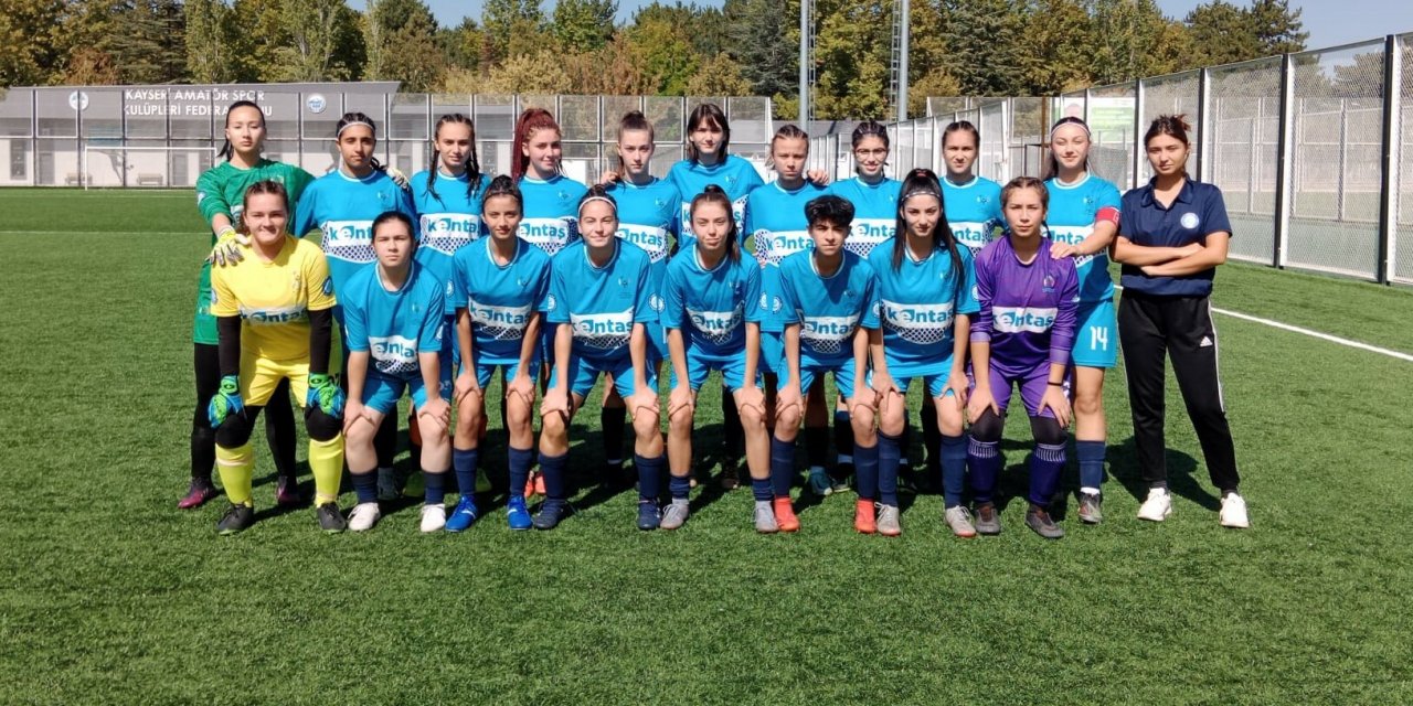 Eskişehir Büyükşehir Futbol Takımı Nağmalup Lider