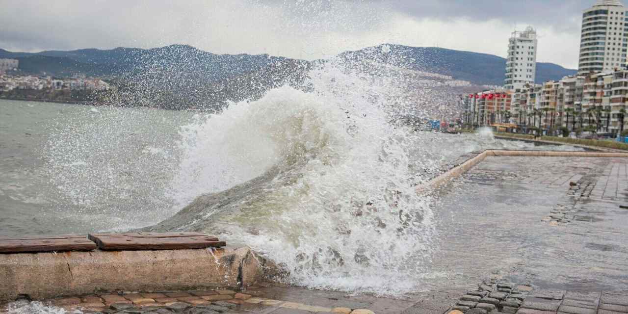 Meteoroloji'den İzmir için son dakika uyarısı: Kuvvetli rüzgar ve fırtına bu akşam başlayacak