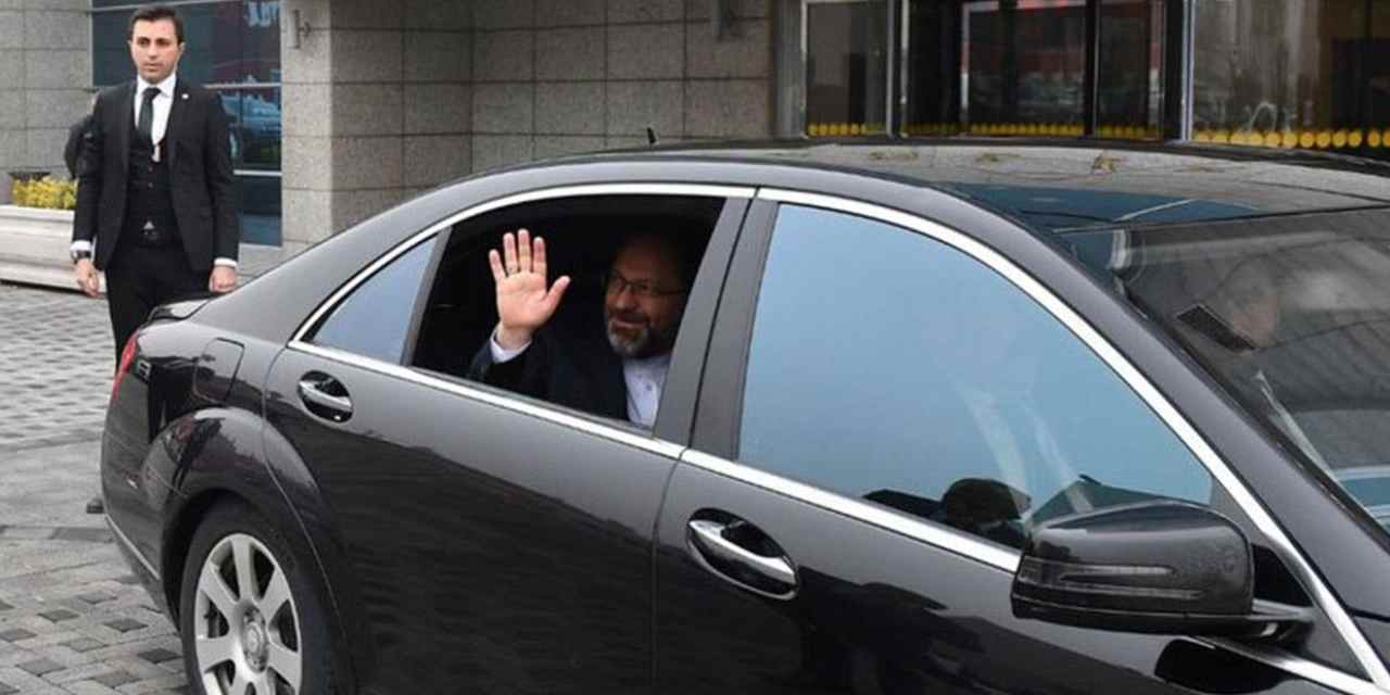 ‘Korkumuzdan araba alamıyoruz’ diyen Diyanet İşleri Başkanı Erbaş'a yeni makam aracı alındı