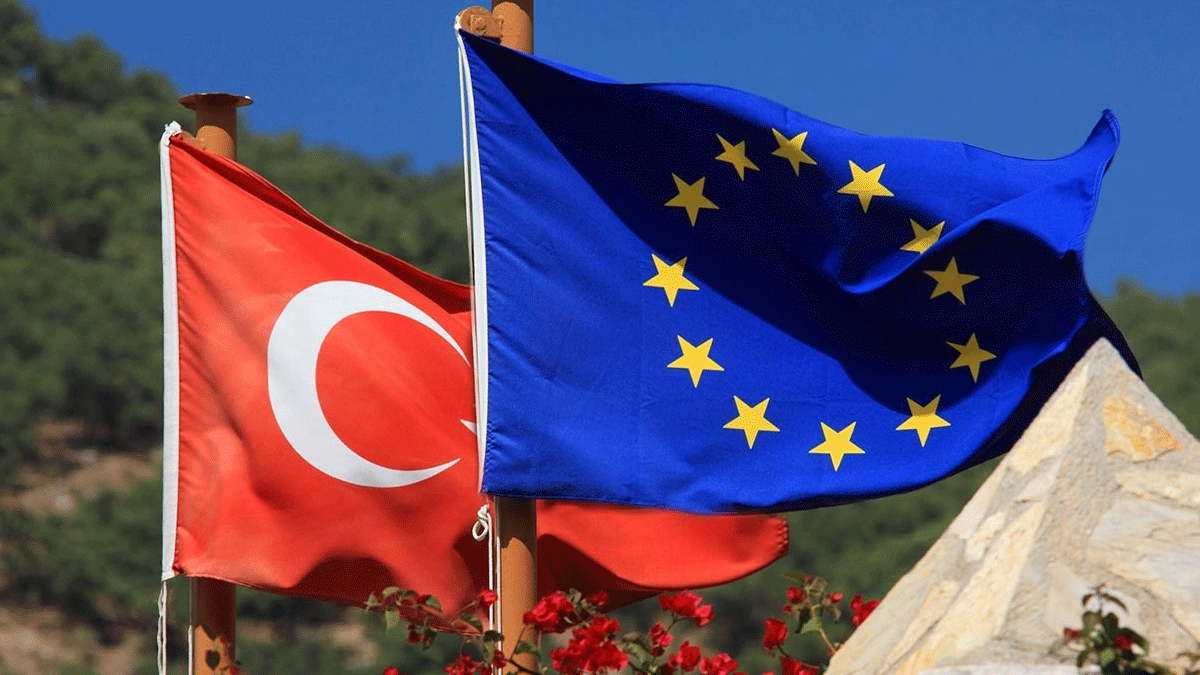 Türkiye'nin AB üyelik müzakereleri askıya alındı!