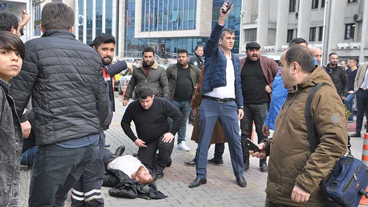 Zonguldak'ta adliye çıkışı silahlı saldırı