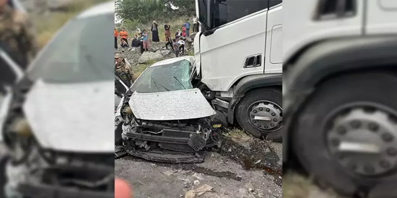 Şırnak'ta Feci Kaza! TIR İle Otomobil Çarpıştı: 1 Ölü, 1 Yaralı