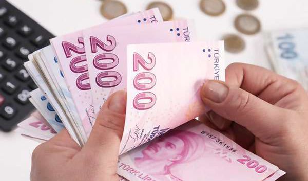 Ünlü bankanın Türkiye'deki yatırımcılarına dolar tavsiyesi ortaya çıktı