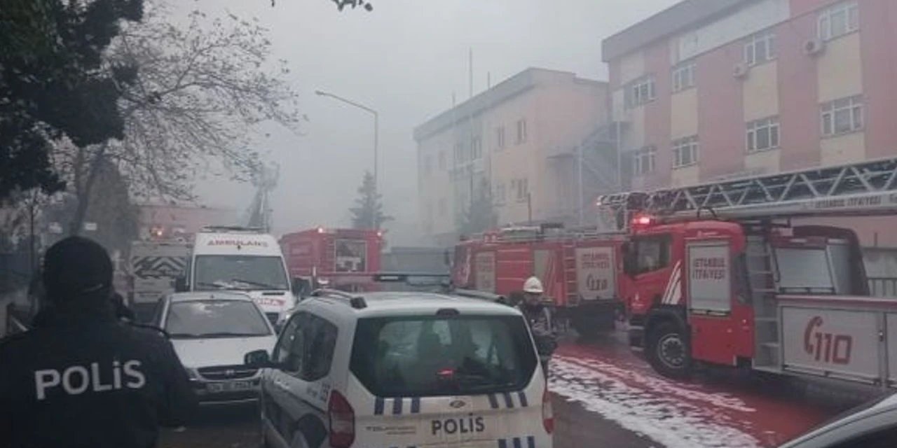 Tuzla'da Sanayi Sitesinde Yangın!