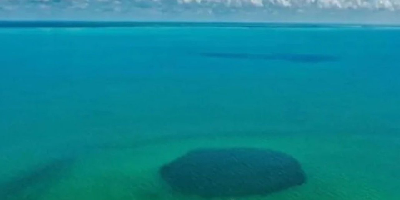 Başka bir dünyaya açılan bir kapı: Meksika kıyılarında gizli tünellere sahip dipsiz bir çukur bulundu