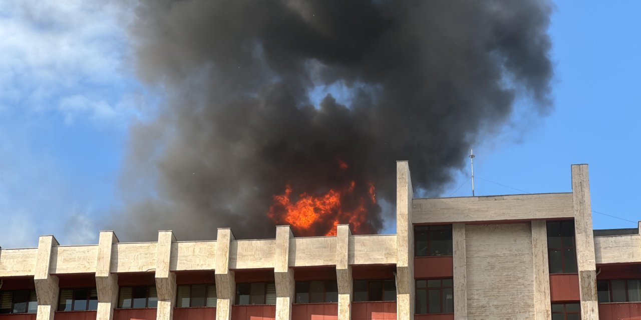 Trakya Üniversitesi Tıp Fakültesi Hastanesi'nde Yangın!