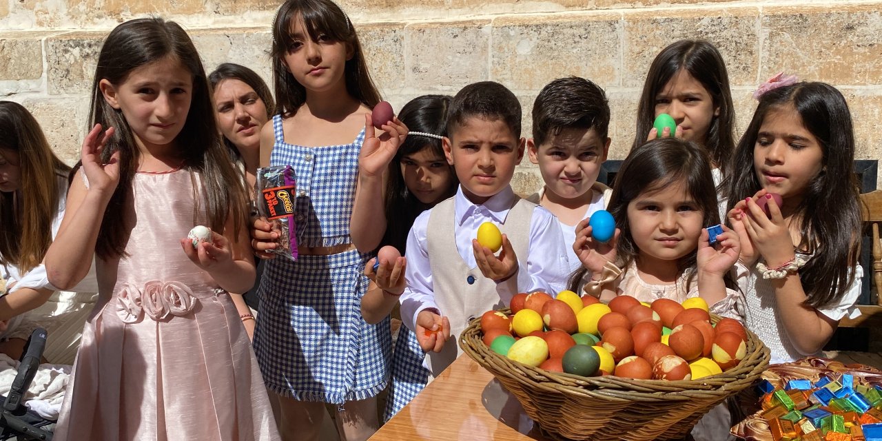 Süryaniler Paskalya Bayramı için Midyat’a Akın Etti