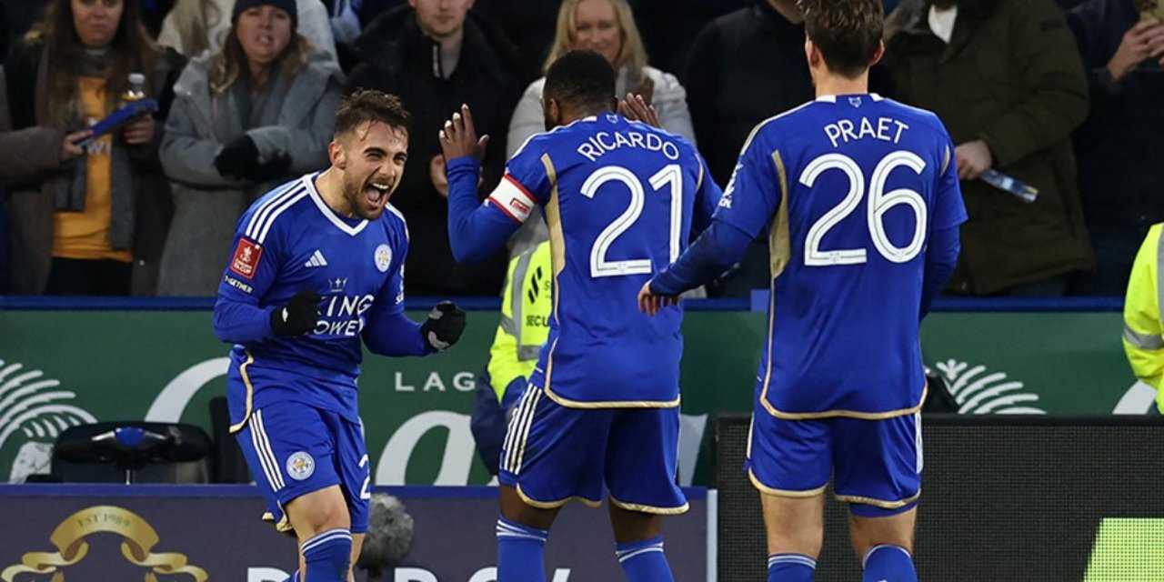 Yunus Akgün'lü Leicester City Premier Lig’e geri yükseldi