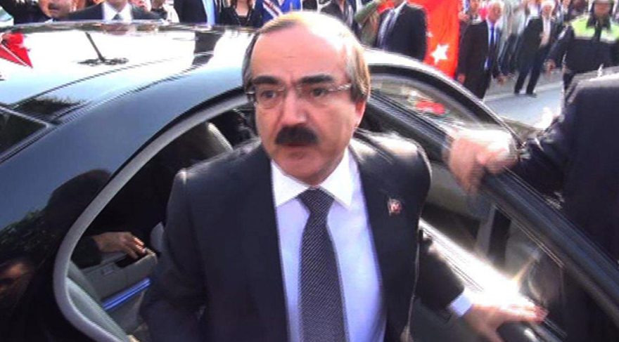 Sakarya Valisi Coş’tan ‘pasaportuna FETÖ iptali’ açıklaması