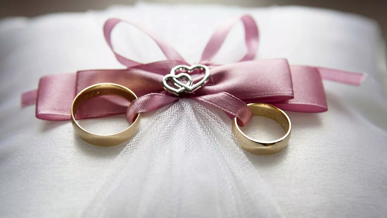 Milyonların beklediği tarih belli oldu, bakanlıktan evlilik kredisi açıklaması