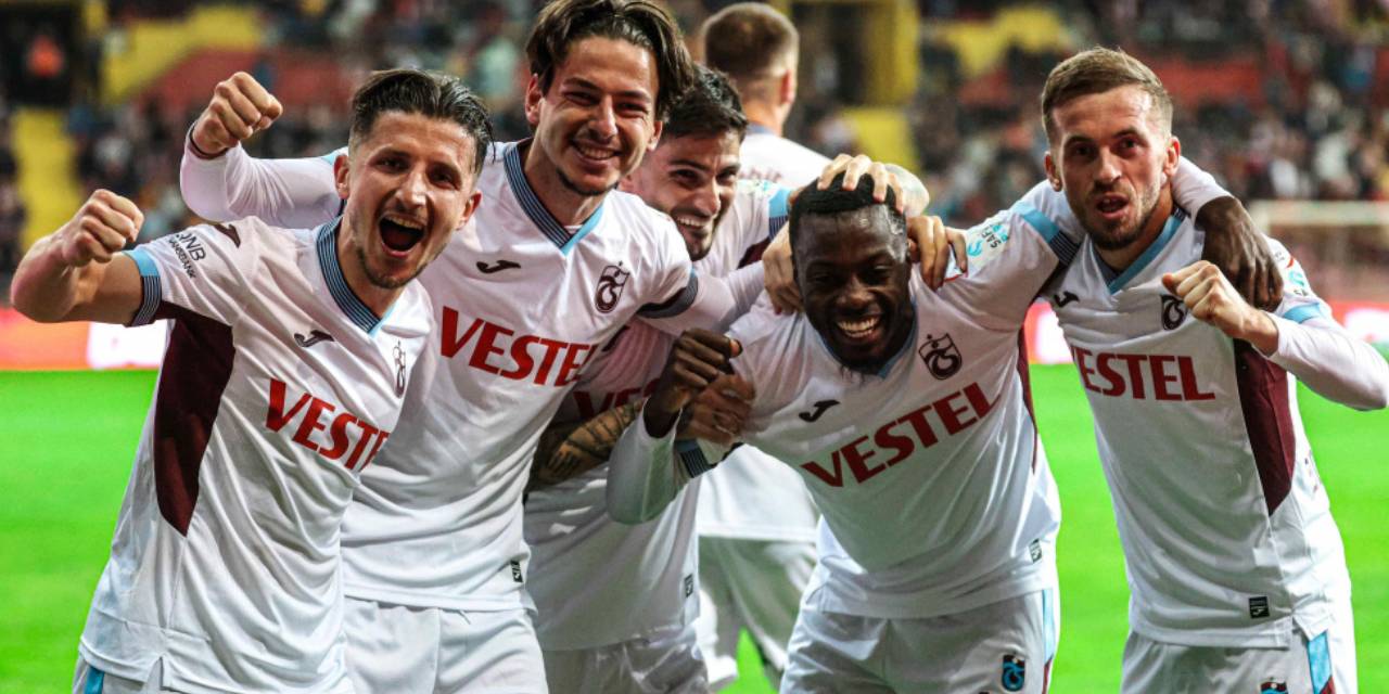 Trabzonspor'da Veda: Yıldız Futbolcu Takımdan Ayrılıyor!