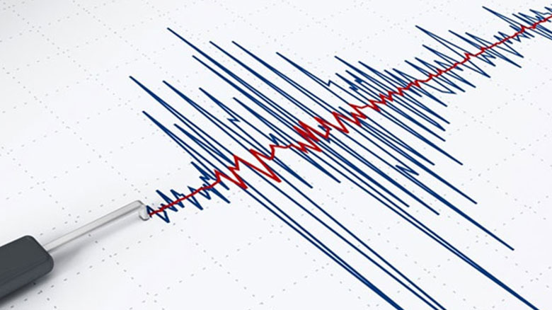 Çanakkale pazar sabahına da depremle uyandı