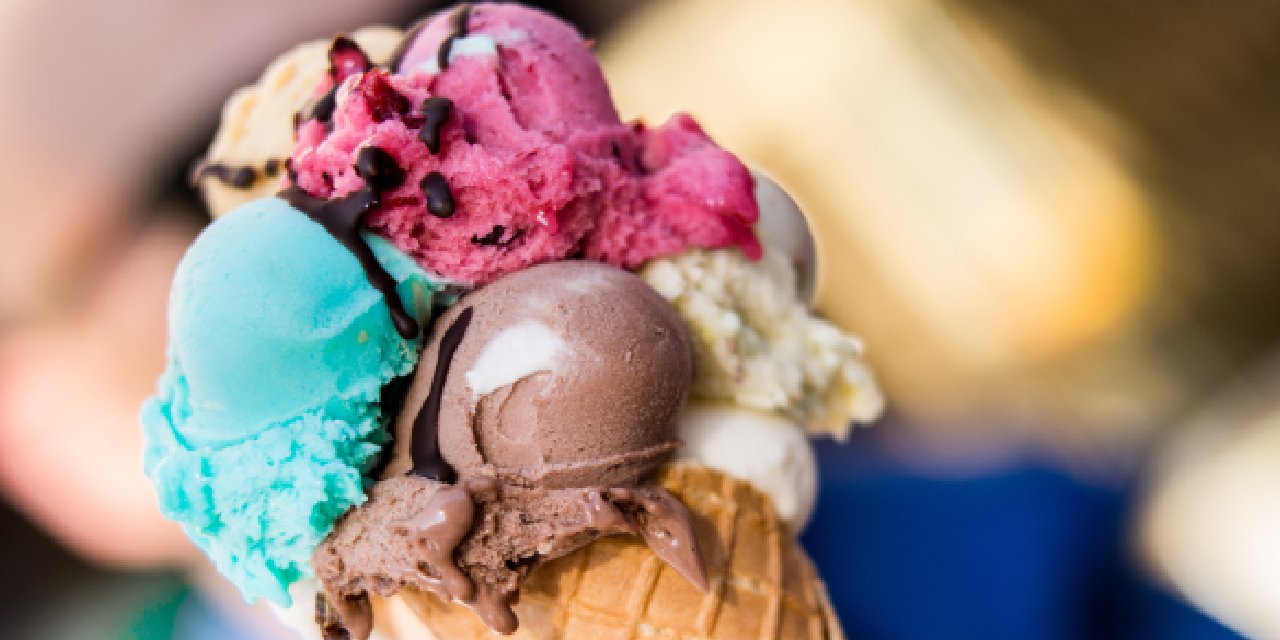 Rekor Yine Bodrum'dan! 3 Top Dondurmanın Dudak Uçuklatan Fiyatı
