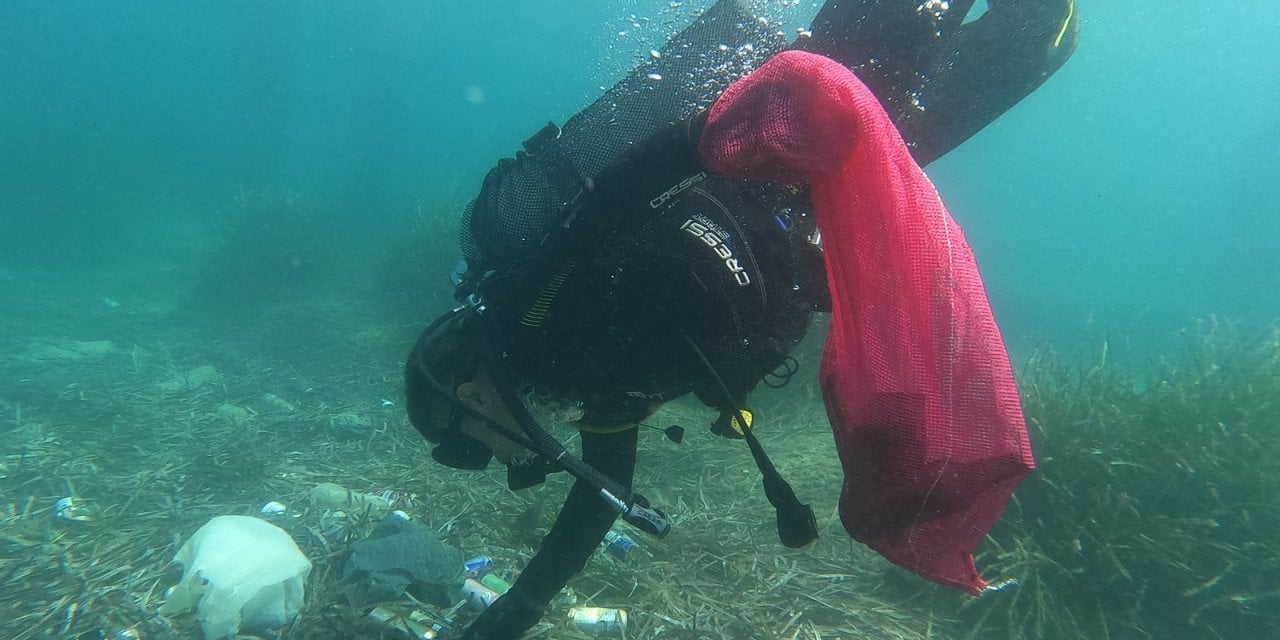 Kumbahçe Sahilinde Deniz Dibi Temizliği: Deniz Dibi Temizliği 10’uncu Yılında