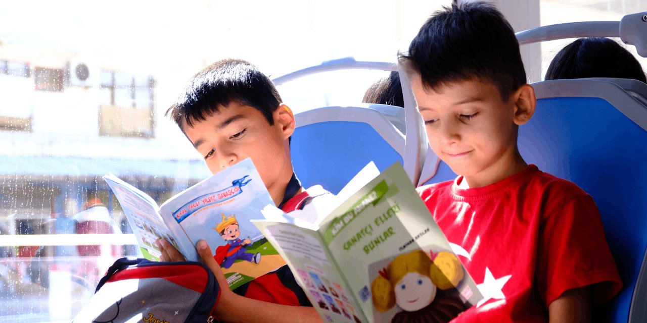 Belediye, Çocuklara Kitap Okuma Alışkanlığı Kazandırmak İçin Etkinlik Düzenliyor