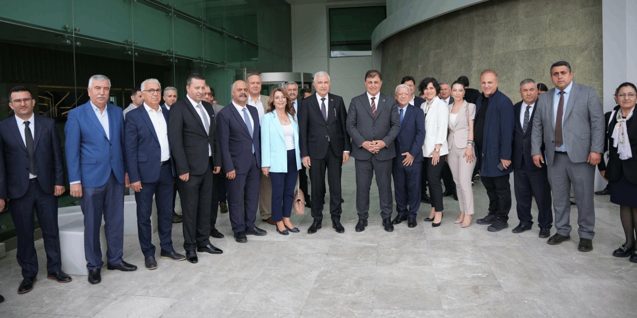 İzmir ve Kemalpaşa Belediye Başkanları İş İnsanlarıyla Buluştu