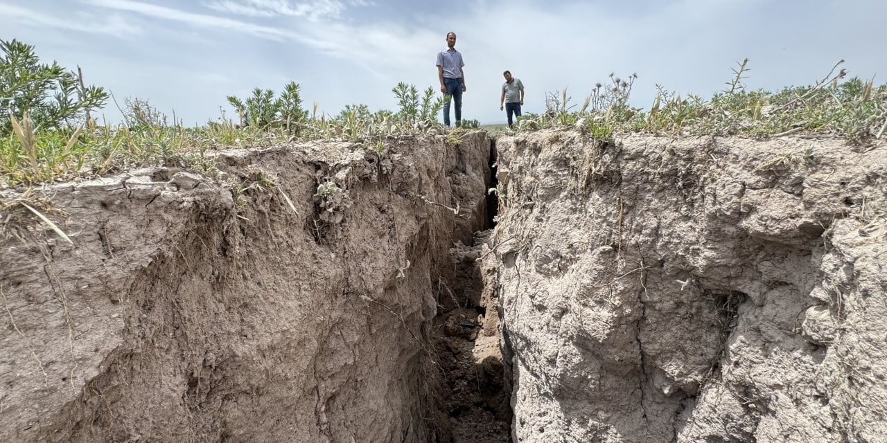 Korku Filmlerini Aratmıyor! Türkiye'de Oluştu... Derinliği 8 Metre, Uzunluğu 2.5 Kilometre!