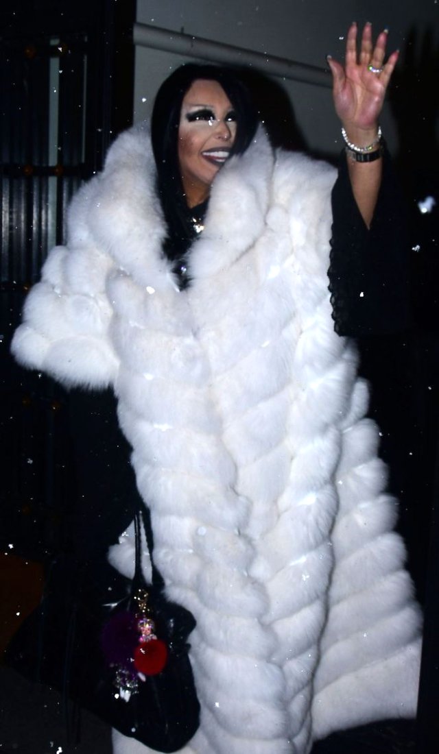 Bülent Ersoy sözünü bir buçuk sene tutabildi! 500 bin TL harcadı