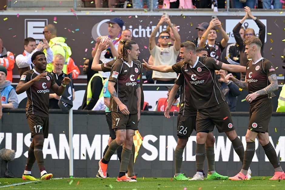 13 yıllık Hasret sona erdi! St. Pauli yeniden Bundesliga'da