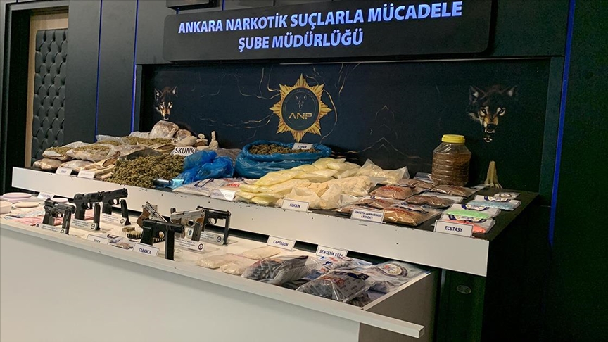 Uyuşturucu Ticaretine Darbe! 85 Kişi Gözaltında