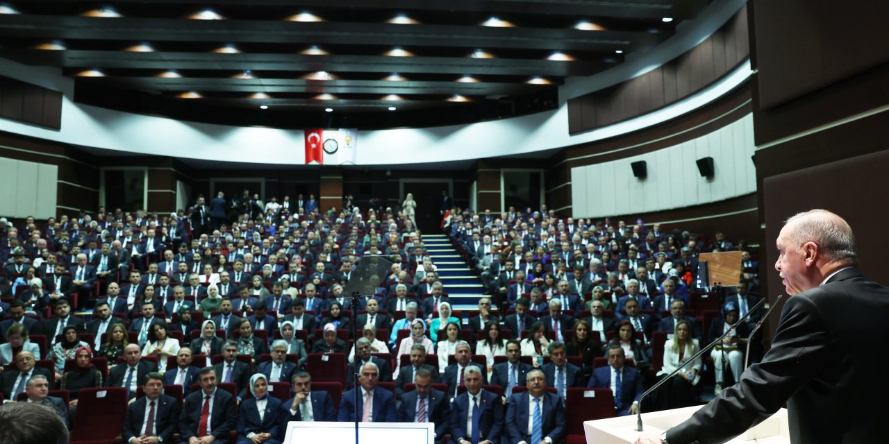 Erdoğan'dan AKP'nin 4 İl Başkanı'na 'Çalışmıyorsunuz' Azarı