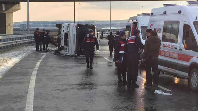 İstanbul Havalimanı servisi kaza yaptı: Çok sayıda yaralı var