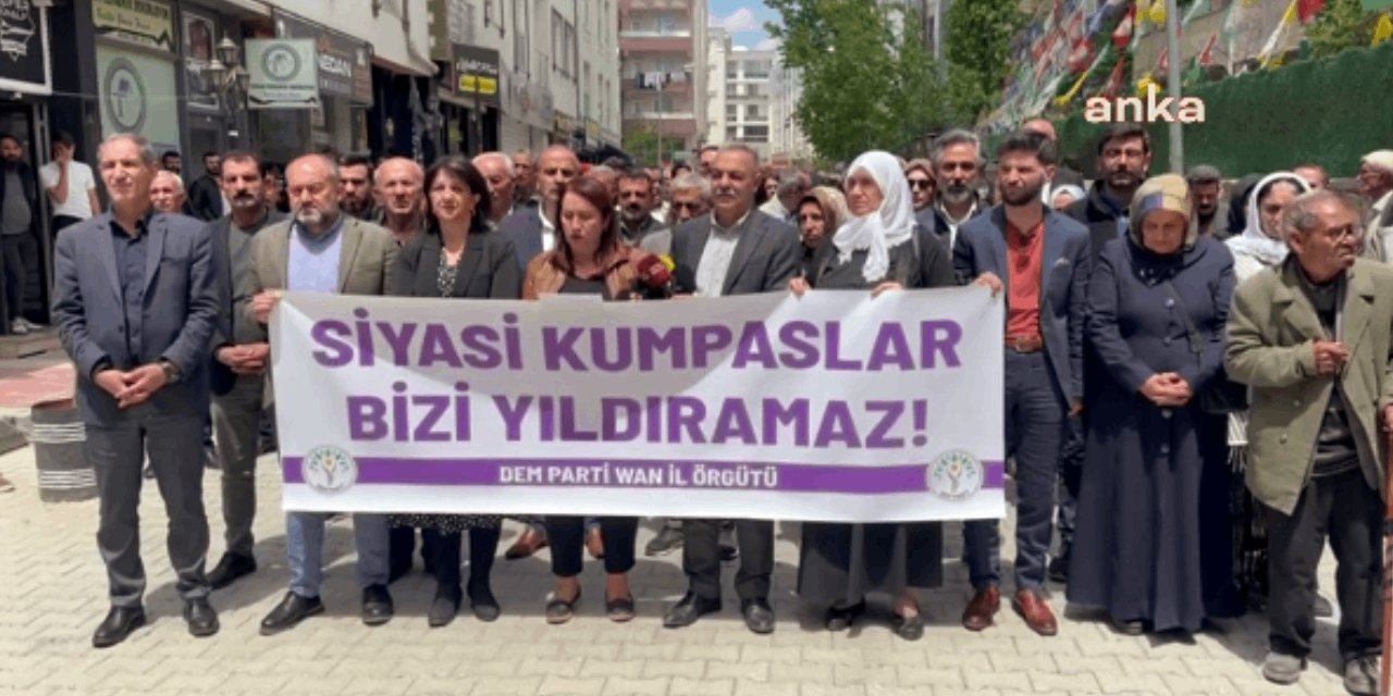 "Kobani Davası Her Yönüyle Hukuk Dışı, Siyasi Bir Davadır"