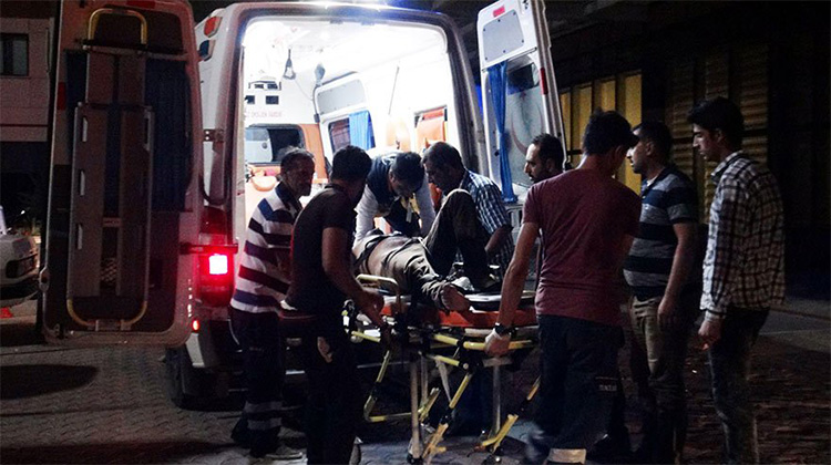 Terör örgütü PYD, Azez’e havan mermisi attı: 15 sivil yaralı