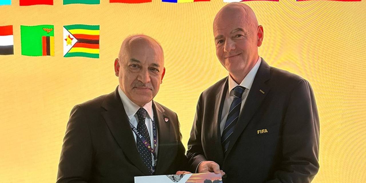 Mehmet Büyükekşi, FIFA Başkanı Infantino İle Bir Araya Geldi