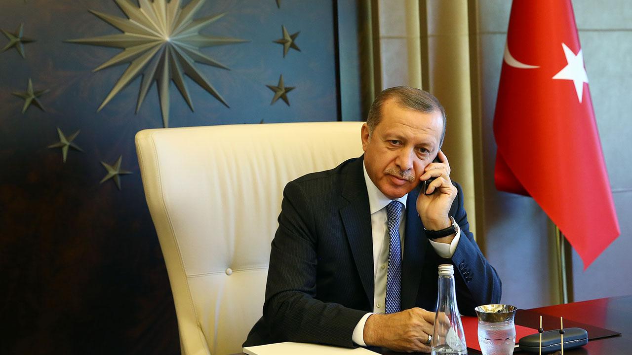 Erdoğan Kazakistan Cumhurbaşkanı İle Telefonda Görüştü