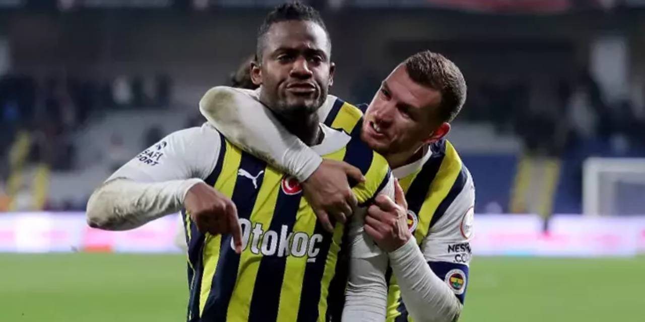 Fenerbahçe'de Derbi İçin Forvet Tercihi Belli Oldu!