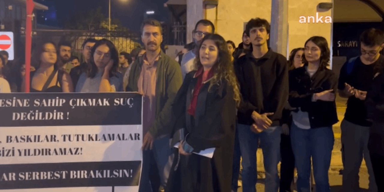 İzmir'de Van Protestoları Nedeniyle 9 Kişi Tutuklandı