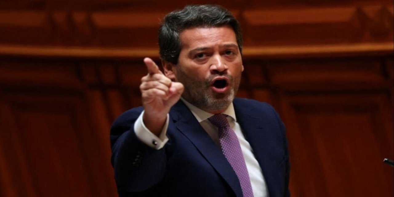 Portekiz'de Türklere Hakaret Parlamentoya Damga Vurdu, Ortalık Karıştı!