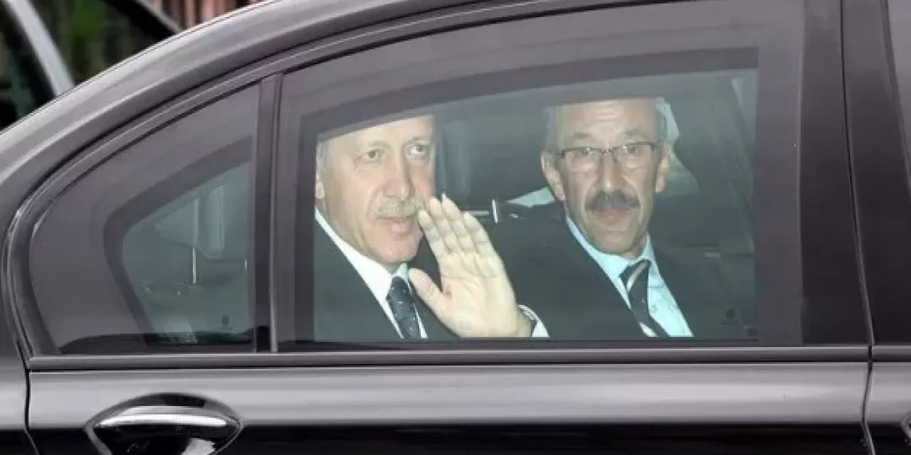 Erdoğan'ın En Yakınıydı: "Dost Acı Söyler" Diyerek Verdi Veriştirdi!